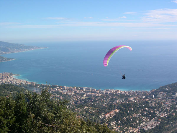 vue sur Carnoles